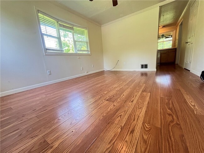 520 Etna Rd