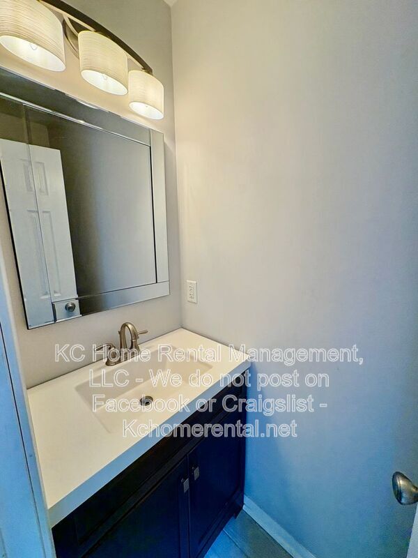 Photo - 8027 N Stoddard Ave