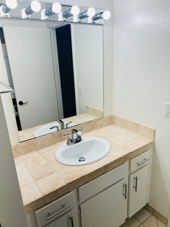 Photo - 3346 Kimber Ct Unit 14