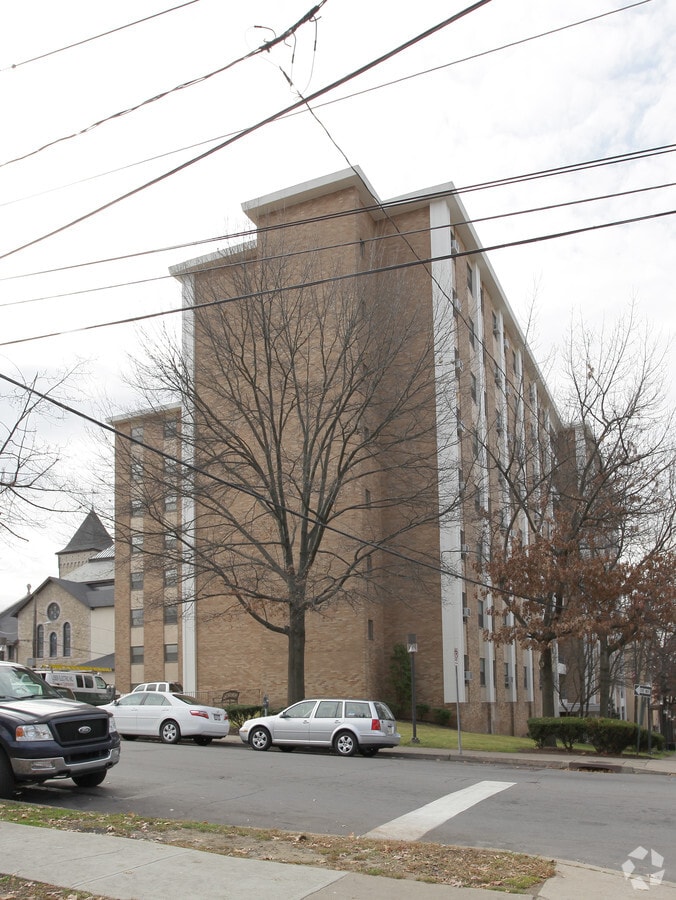 Photo - Adams High-Rise