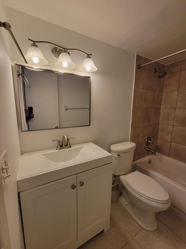 Photo - 500 Village Green Cir W Unit 116