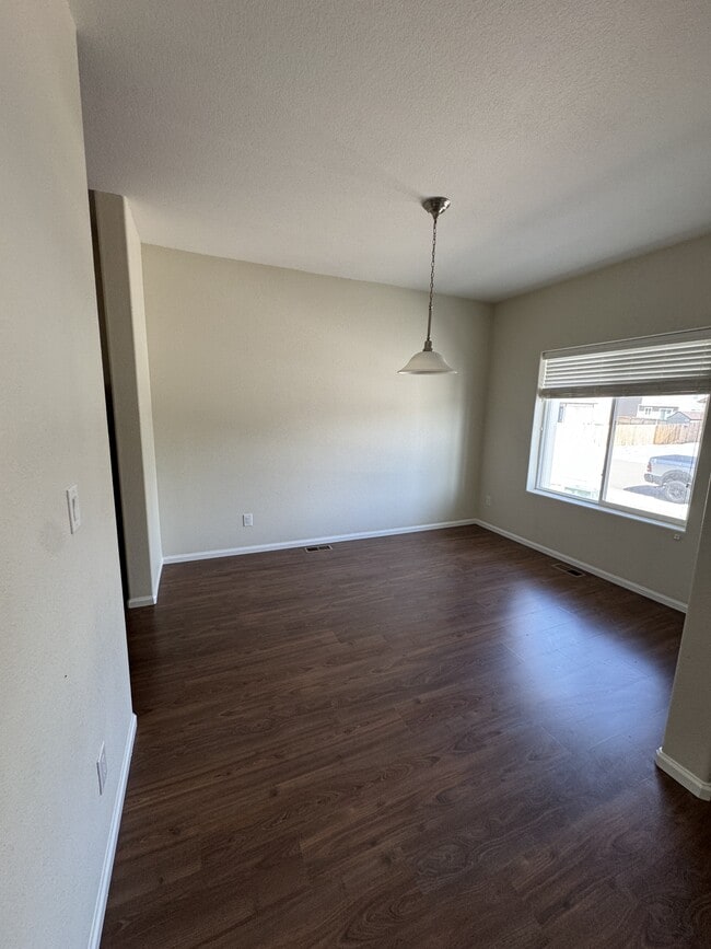 Photo - 6672 Kearsarge Dr