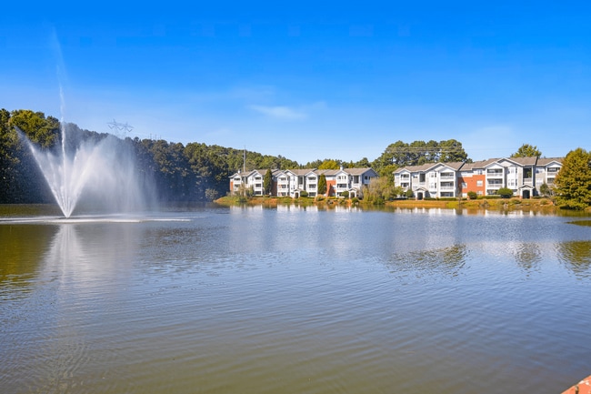 Photo - Lakeside at Town Center Apartments