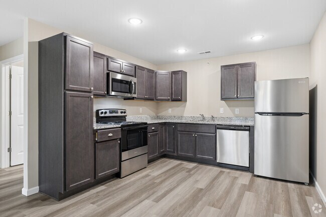 1BR, 1BA - 768SF - Kitchen - Autumn Leaf Apartment Homes