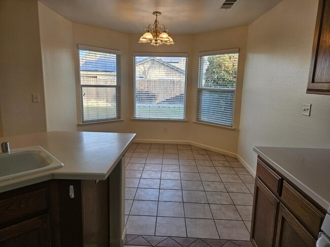 Photo - 1760 Hunter Ave