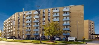 Photo - Beachcrest Apartments