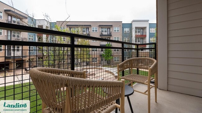 Photo - 6107 E Riverside Dr Unidad 277