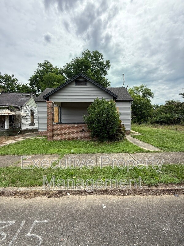 Photo - 315 Ave U