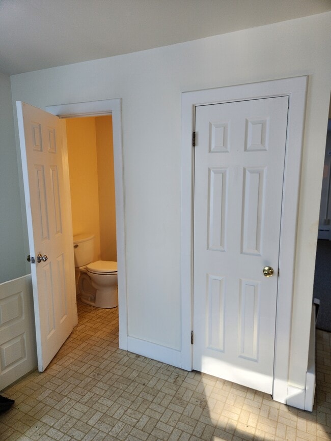 half bath - 115 Center Rd Unit A