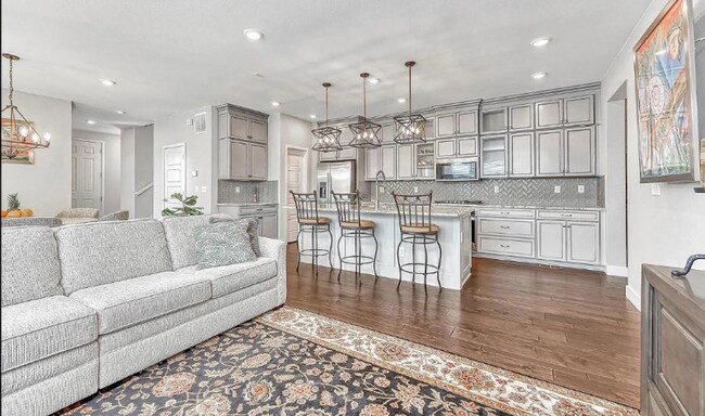 Photo - 7163 Othello St