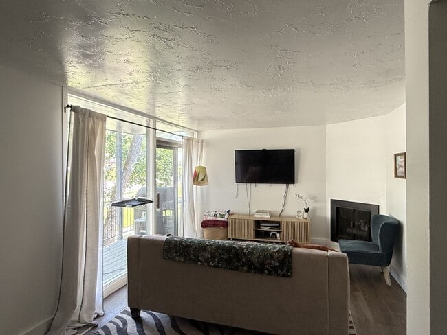 Photo - 1125 N 200 E Unit Apt 28