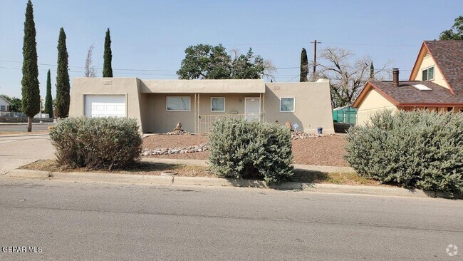 Building Photo - 4737 Tropicana Ave Rental