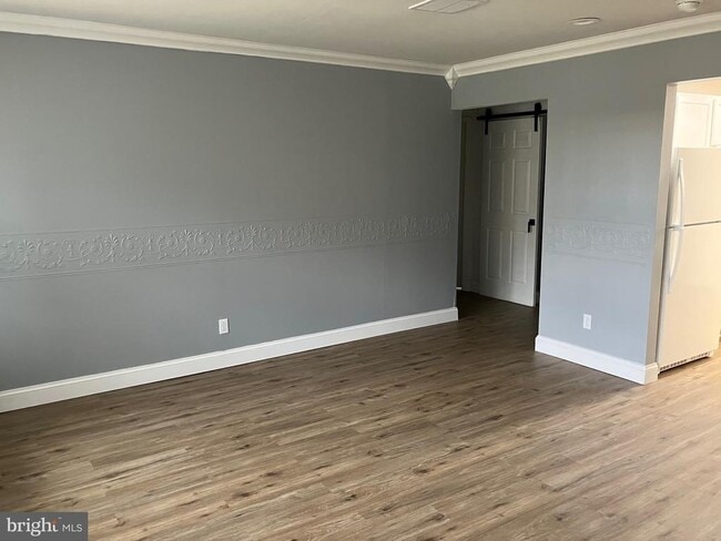 Building Photo - 930 Pemberton Browns Mills Rd