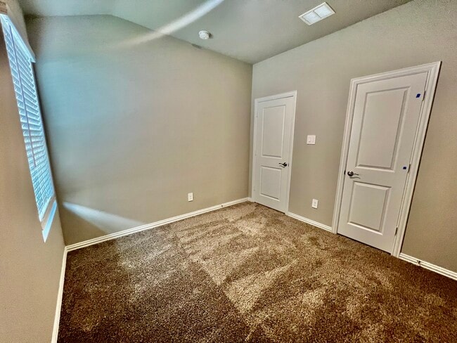 Photo - 2378 Aspen Hl Dr