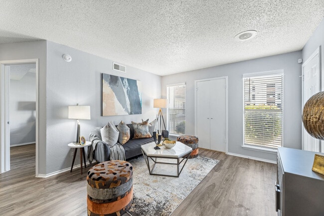 Photo - Junction at 7760