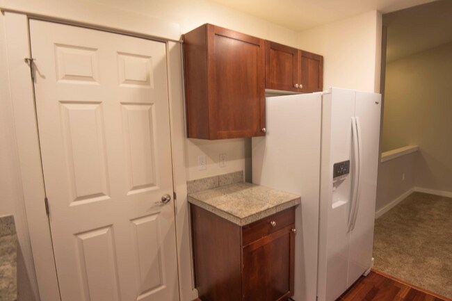 Photo - 25025 SE Klahanie Blvd Unit B-302