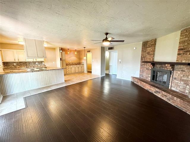 Photo - 709 Meadow Mead Dr House