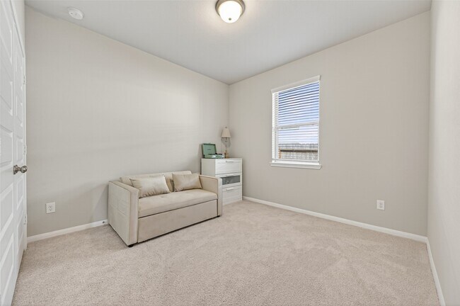 Photo - 32226 Cedar Crst Dr