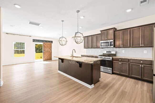 Photo - 229 Quinn Rd