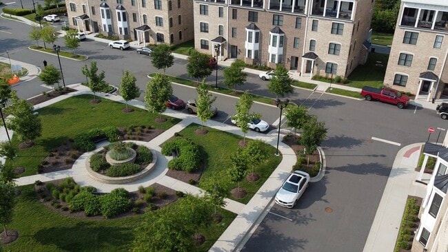 Photo - 115 Wellie Hl Pl Unit 115-A