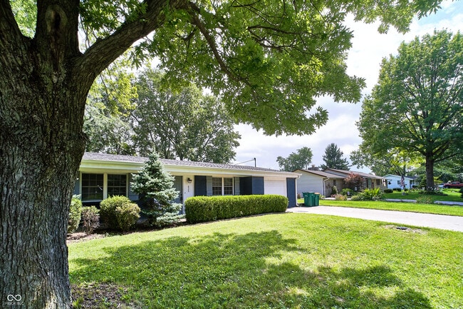 Photo - 635 Lake View Dr