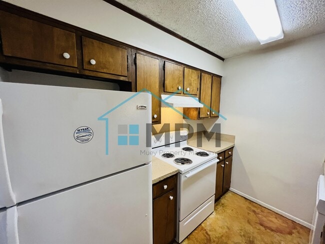 48 Colonial Dr Unit 3