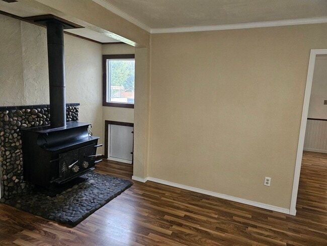 Photo - Charming 4Bed/2Bath Home in the Heart of Rainier! Available 6/10/26