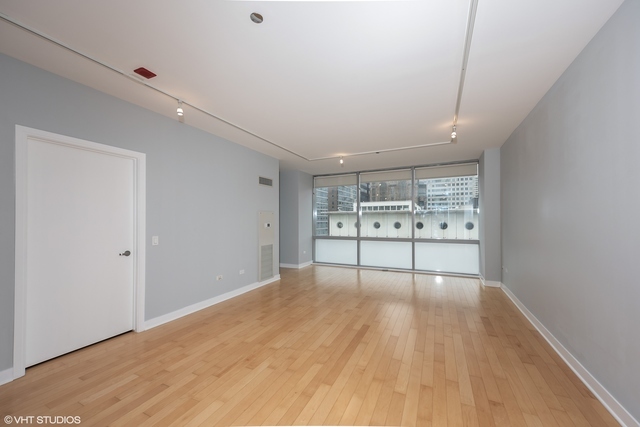 Photo - 8 E Randolph St Condo Unit 1607