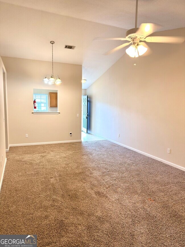 Photo - 412 Lawnwood Ct