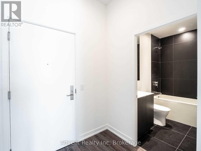 Photo - 20 Edward St Unit 2720