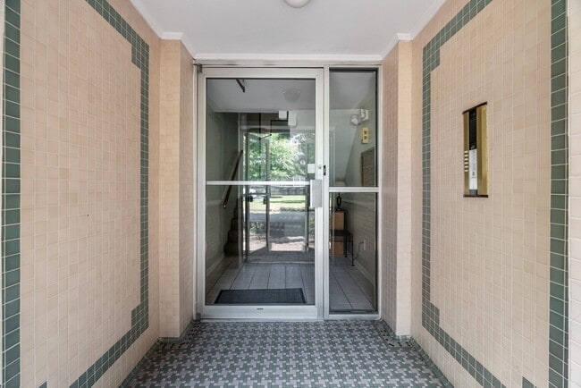 Photo - Completely renovated in Ghent