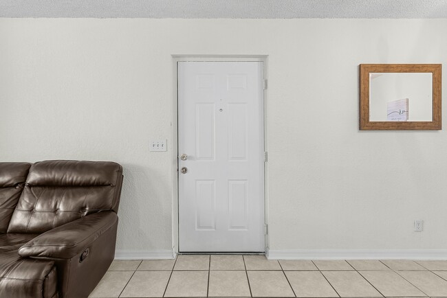 13545 Eagle Ridge Dr Unidad 814