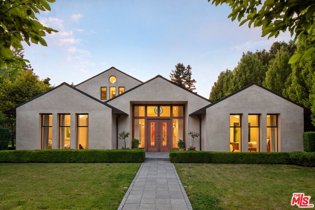 Building Photo - 74 Atherton Ave