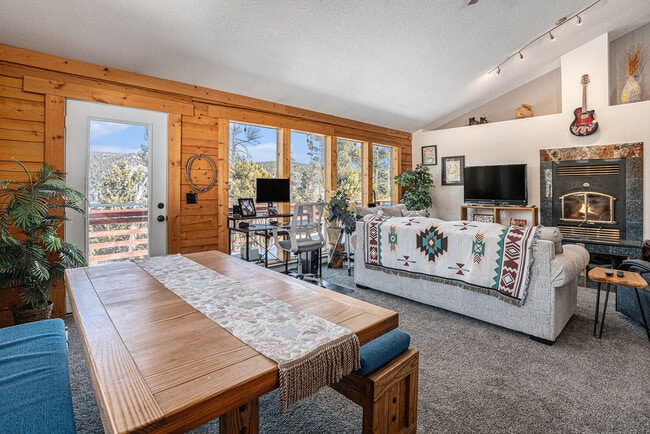 Photo - 1353 Alice Rd Unit ID1391270P