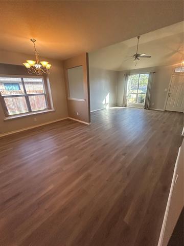 Photo - 321 Ferndale Pl