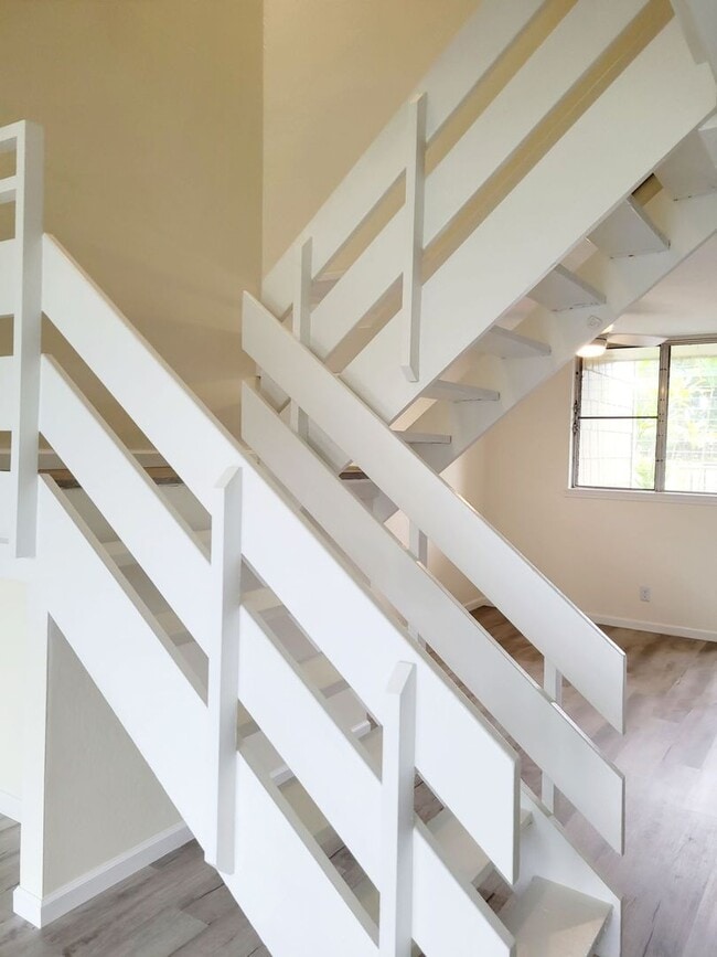 Photo - Available July 1, 2026 | A 3 Bedroom, 2.5 bath Townhouse with 2 parking stalls in Hokuala Hale