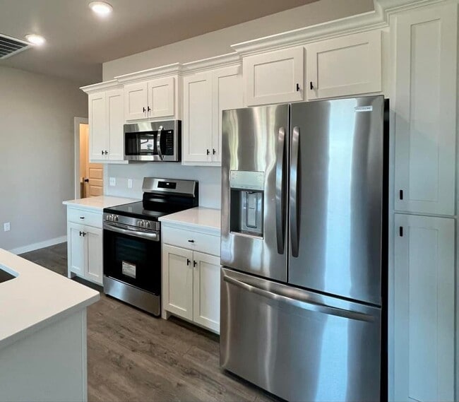 Photo - 818 Mill Run Unit 818