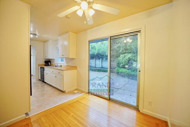 Photo - 2309 Fifth Ave