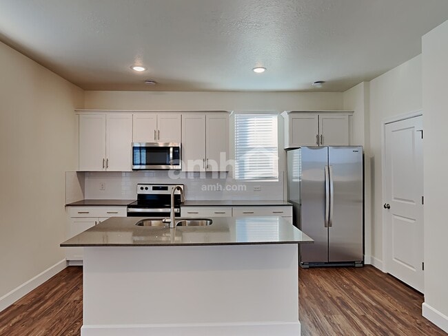 Photo - 6022 W South Jordan Pky