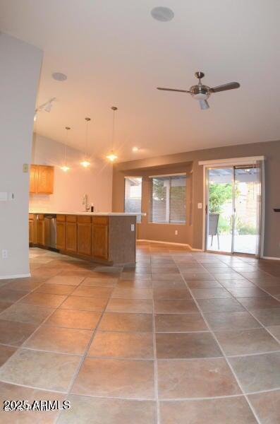 Photo - 837 N Sailors Way
