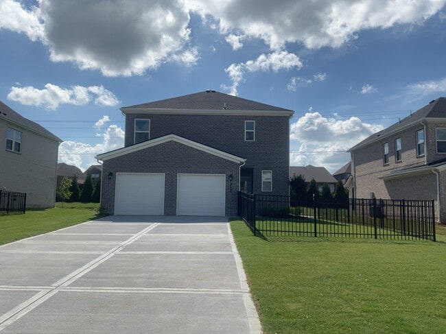 Photo - 212 Argea Dr House