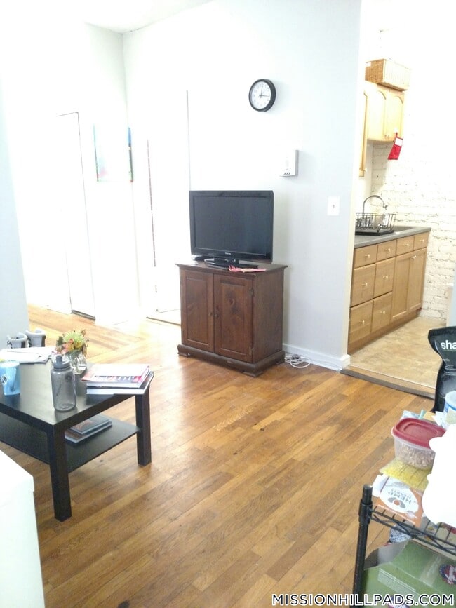 Photo - 890 Huntington Ave Unidad 6