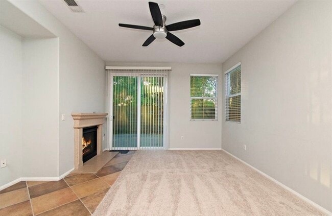 Photo - 4591 Sandano St