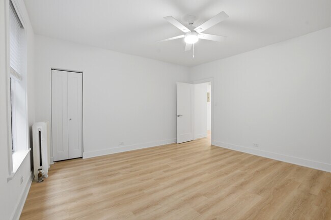 1125 Davis St./ 1603-11 Ridge Ave.