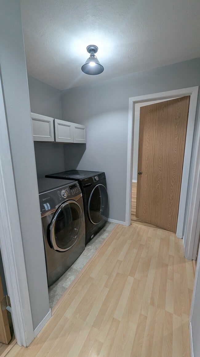 Photo - 3885 Sonoma Ave