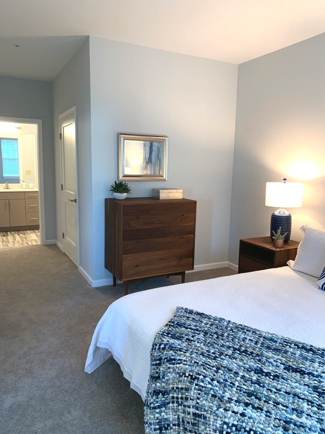 Gilbert Crossing Apartments Merrimack, NH