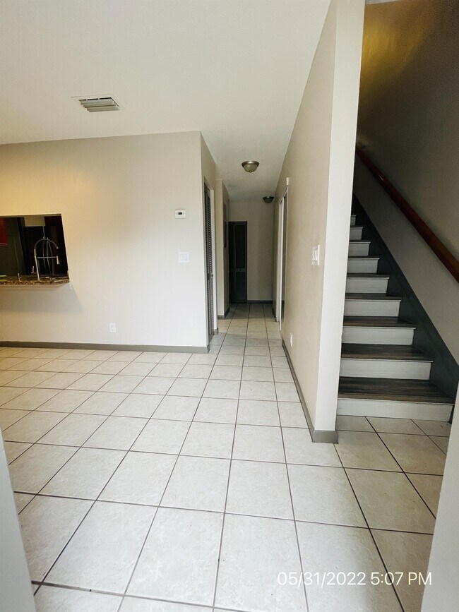 1121 Prospect Rd
