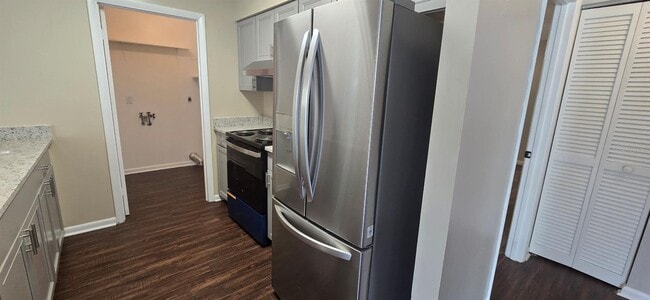 Photo - 4050 SE 22nd Ave