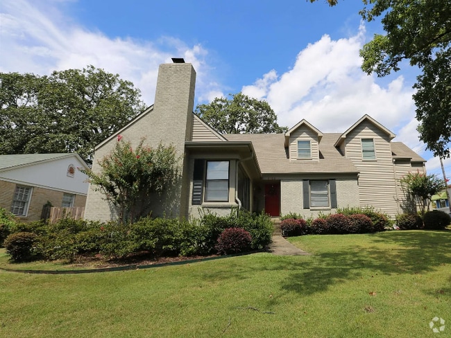 Building Photo - 6100 Cantrell Rd Rental