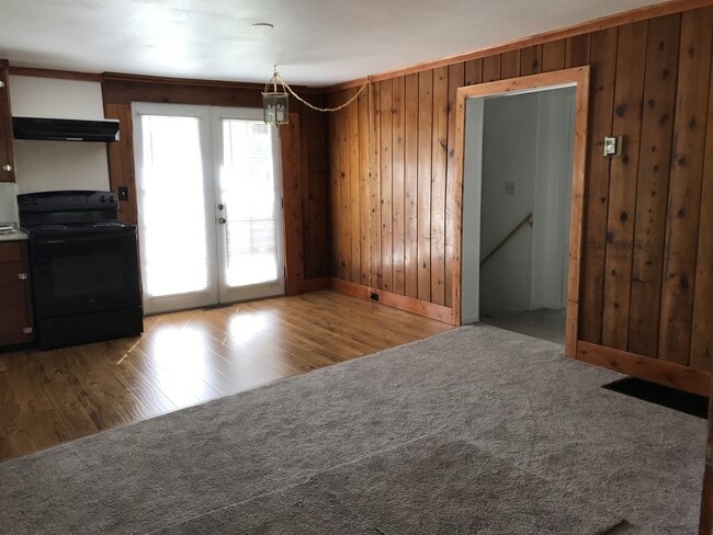 Photo - Log Home for Rent in North Pole!